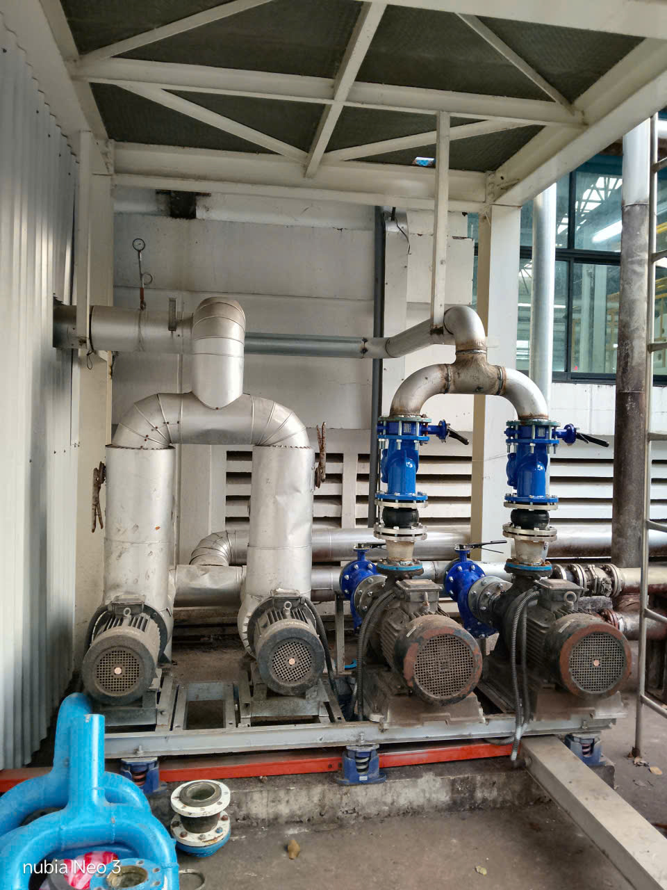 LẮP ĐẶT ĐƯỜNG ỐNG KHÍ NÉN & CHILLER